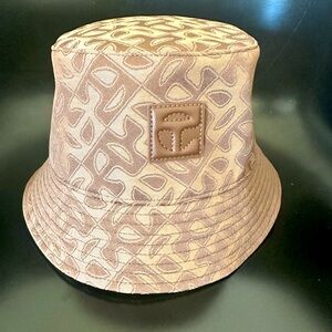 Telfar global logo bucket hat